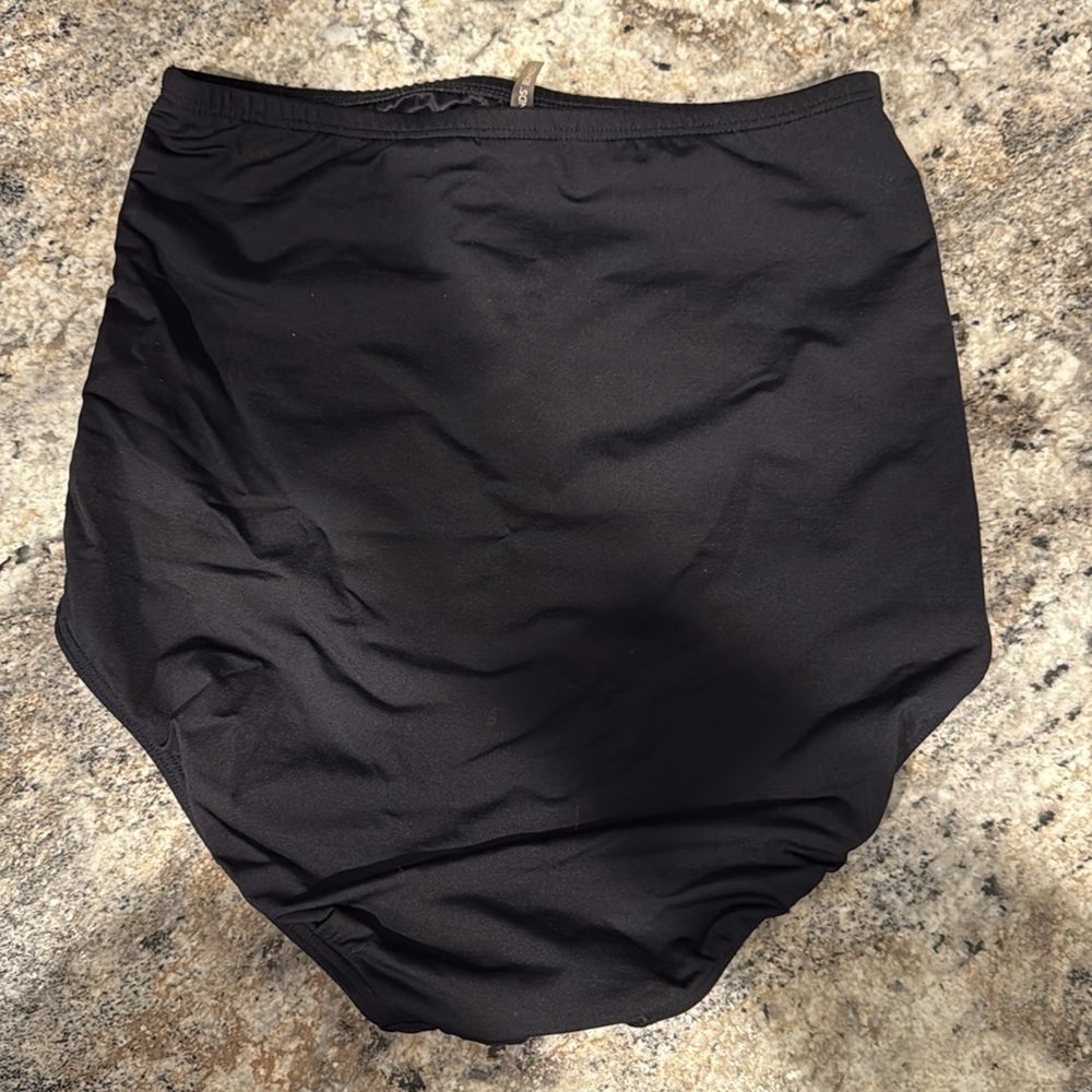 Lands' End Women's Black High-Rise Swim Bottoms - Picture 5 of 5